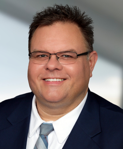 Jeff Reves | SVP/Internal Audit Manager